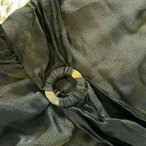 Hutch Design Versi Black Halter Top - Picture 6 of 14